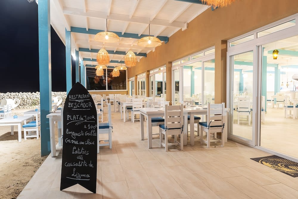 Restaurants des hôtels Dakhla Attitude, PK 25, Westpoint et autres pour un voyage organisé Dakhla tout compris